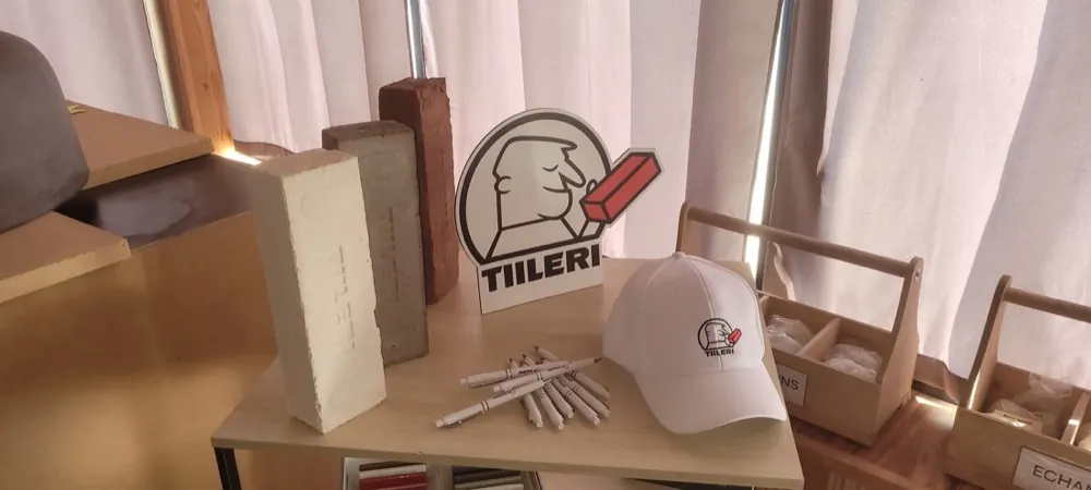 Présentoir Tiileri